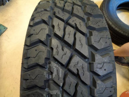 COOPER DISCOVERER S/T MAXX BSW LT 285 65 18 125/122Q LRE 10PLY TIRE 170073004