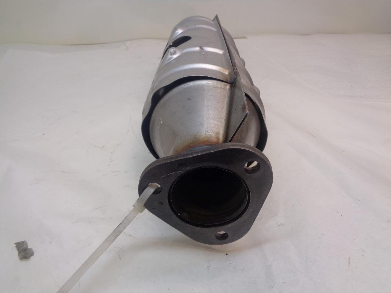 NEW UNBRANDED CATALYTIC CONVERTER (MAY BE for FORD E-SERIES TRUCKS) BSGEXHAUST