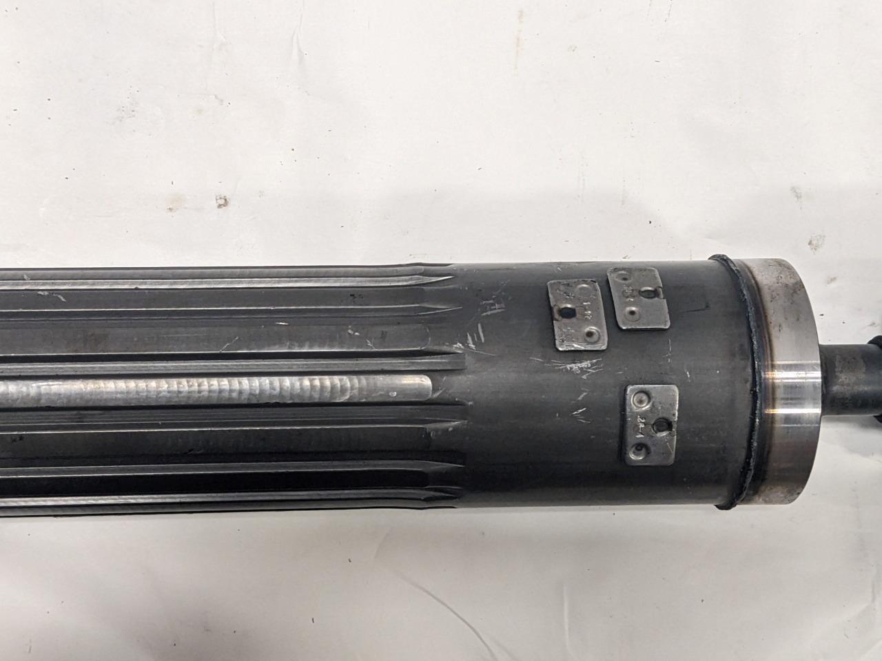 Mopar 52853338AD Rear Drive Shaft FOR 2009-2001 JEEP WRANGLER  BSRG1