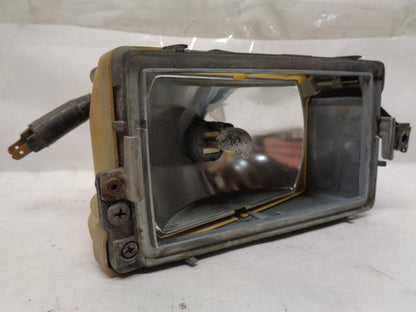 USED GENUINE PORSCHE 928 1978-82 RIGHT FOG LIGHT NO LENS 928 631 417 00 R25T4
