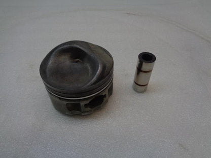Porsche 911 Carerra 3.2 84-89 Genuine OEM Piston R21