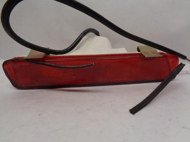 USED GENUINE PORSCHE REAR MARKER LENS R&L 944 631 426 00/944 631 425 00 R25T5