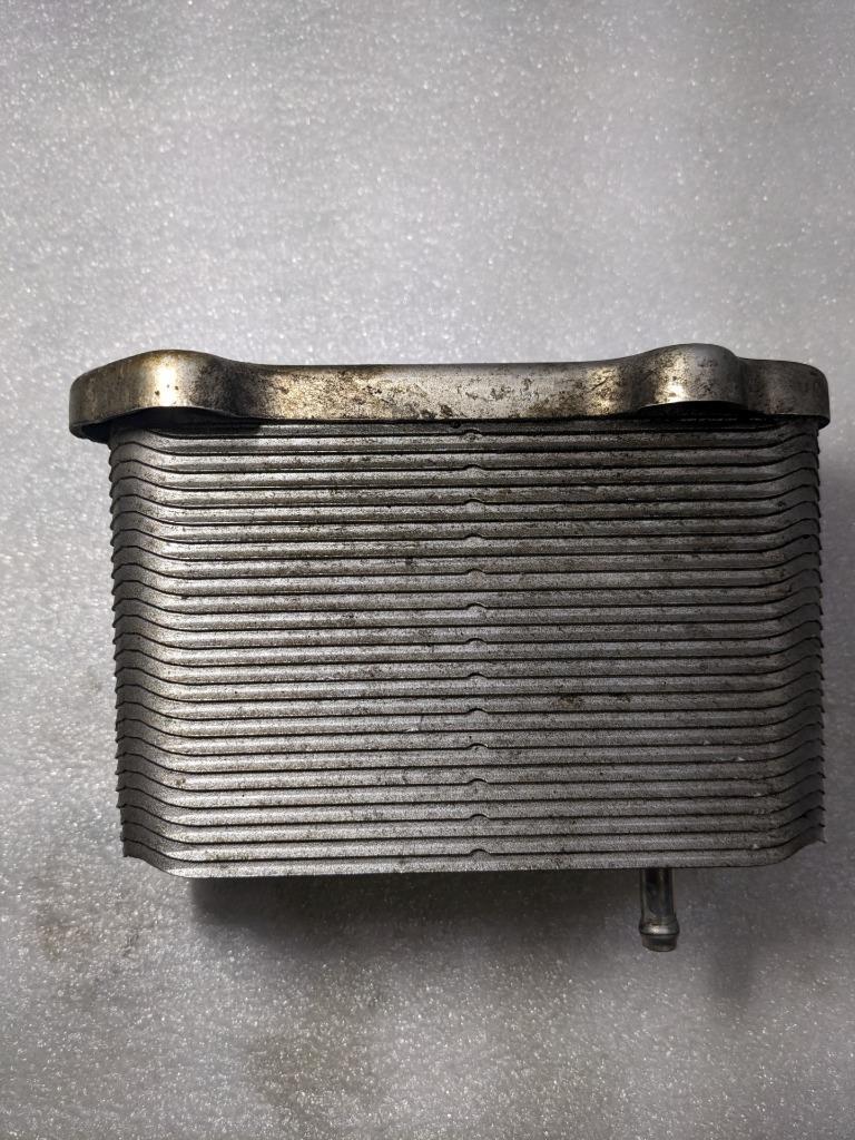 PORSCHE 911 BOXSTER OIL COOLER 99613702557 USED 996B.G.L.
