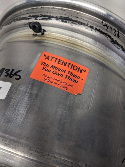 1 WELD RACING 76HB7100W67A WHEEL RT-S S76 FORGED ALUMINUM BLACK 17X10 USED B2