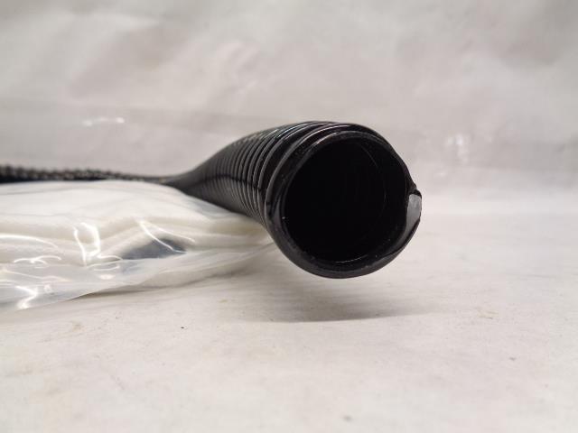 NEW DUSTLESS ORBITAL SANDER WITH DUST BAG R27