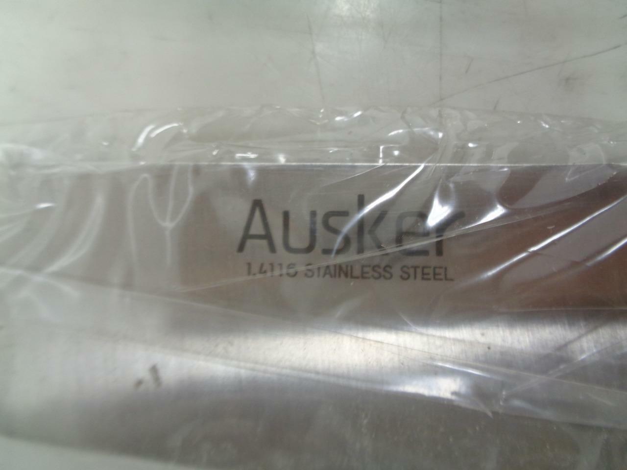 NEW AUSKER 6 PIECE STAINLESS STEEL KNIFE SET WITH BLOCK SR