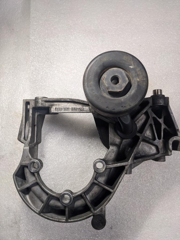 PORSCHE 911/BOXSTER 3.2 POWER STEERING PUMP HOUSING 9961021602R USED 996B.G.L.