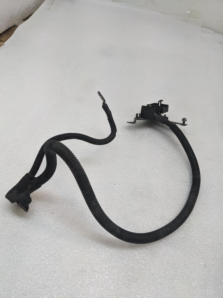 2002 996/911 PORSCHE BATTERY CABLE HARNESS WIRE JUNCTION 99661120300 996BGL2T2