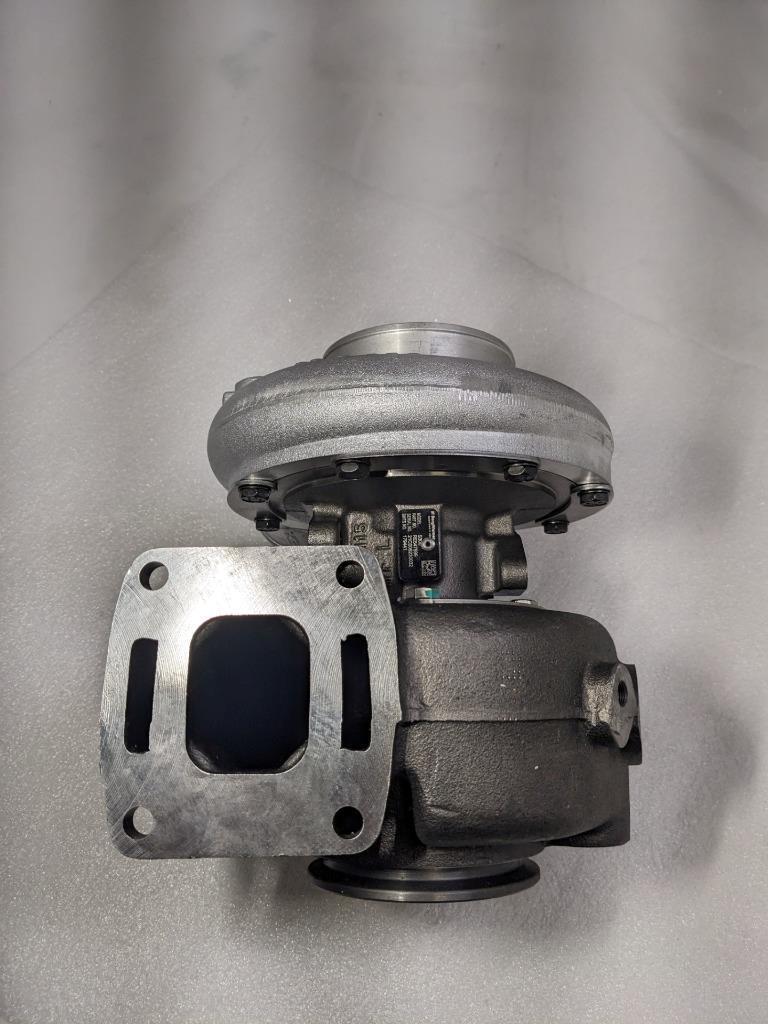 JOHN DEERE/BORGWARNER RE547699 TURBOCHARGER NEW E2