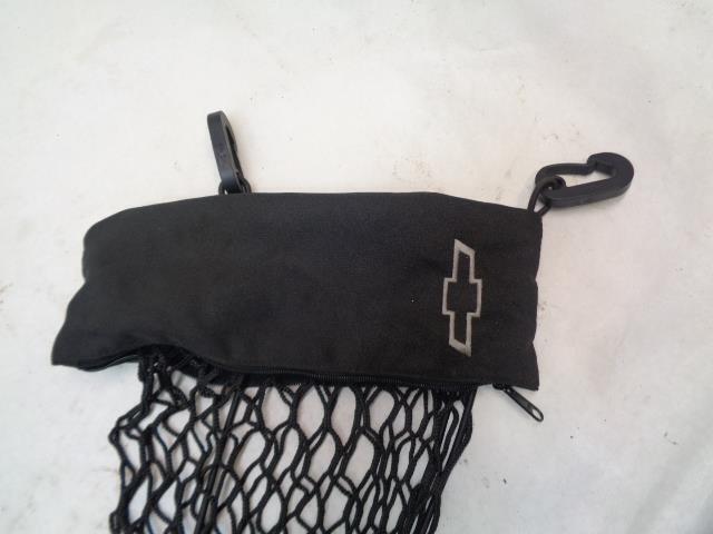 CHEVY CARGO NET WITH STORAGE BAG NEW R27