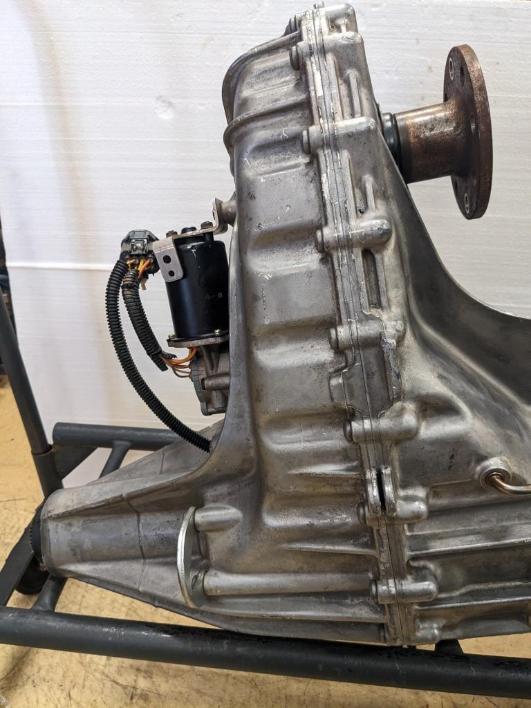 Genuine OEM Ford Electric Shift Transfer Case 17-20 F2/3/4/5-50 B2BLACK2