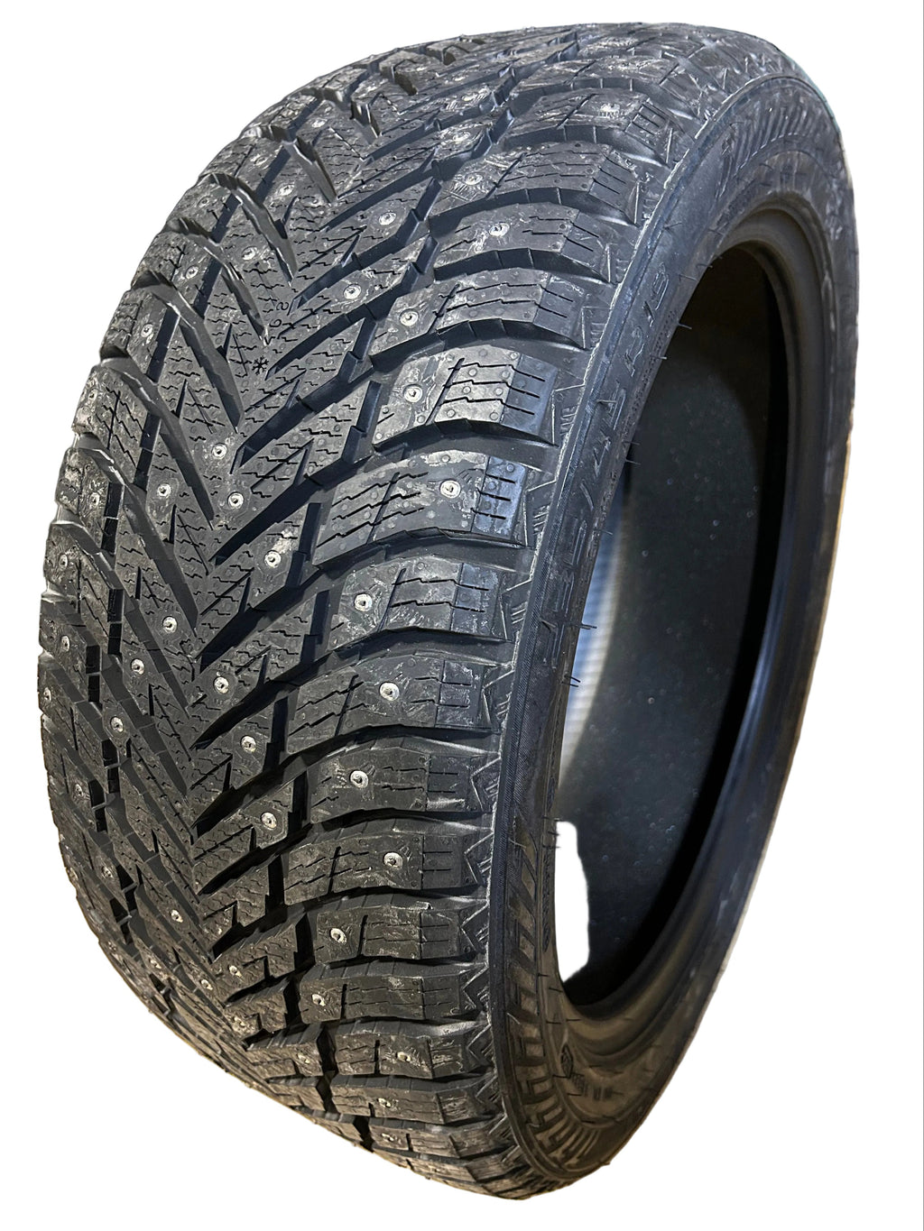 NOKIAN HAKKAPELIITTA 10 EV STUDDED BSW P 235 45 18 98T XL WINTER TIRE TSF00001