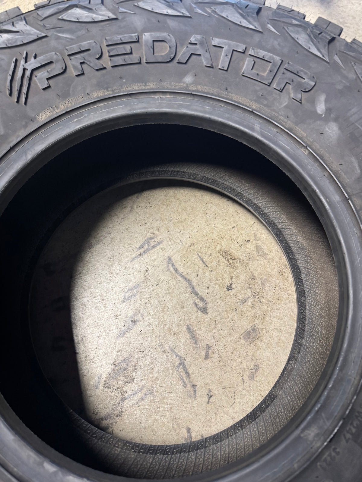 NOS PREDATOR  NEW MUTANT X-RT BSW LT 33 12.5 17 120Q 10PLY RUGGED TERRAIN TIRE PRXRT05