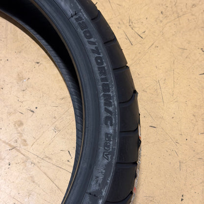 BRIDGESTONE BATTLAX BT028 120 70 18 59V FRONT MOTORCYCLE TIRE 129294