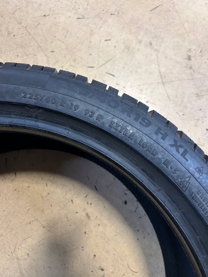 CONTINENTAL WINTERCONTACT TS860 S P 225 40 19 93H XL WINTER TIRE 03120970000