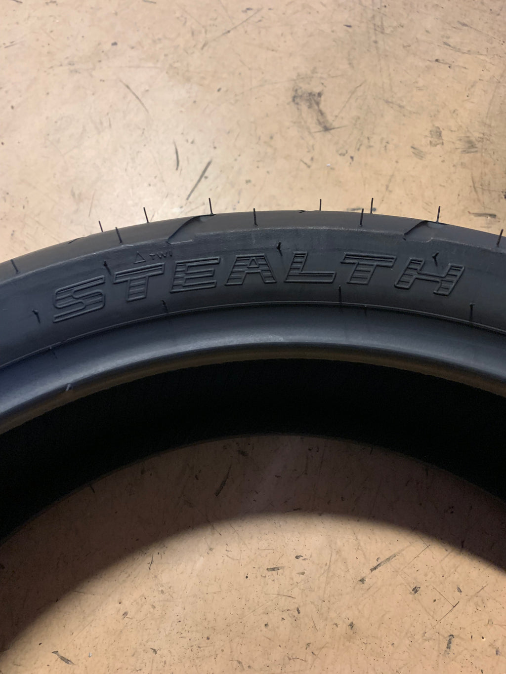 SHINKO STEALTH R003 BSW  180 55 18 74W REAR MOTORCYCLE TIRE 874005