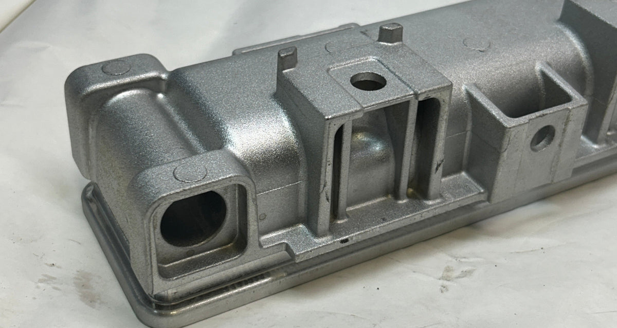 BFCAR  ENGINE COOILING CAST ALUMINUM RADIATOR TOP/HEADER TANK  7E001717