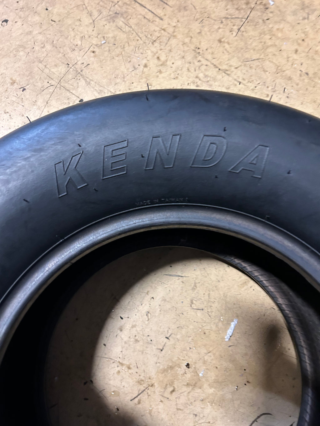 KENDA K404 BSW 22 9.5 12 4PLY LAWN TIRE KK404