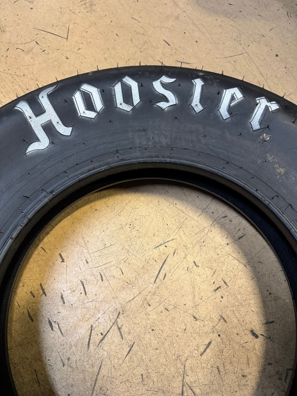 HOOSIER DRAG FRONT OWL 27. 4.5 15 TIRE 18106