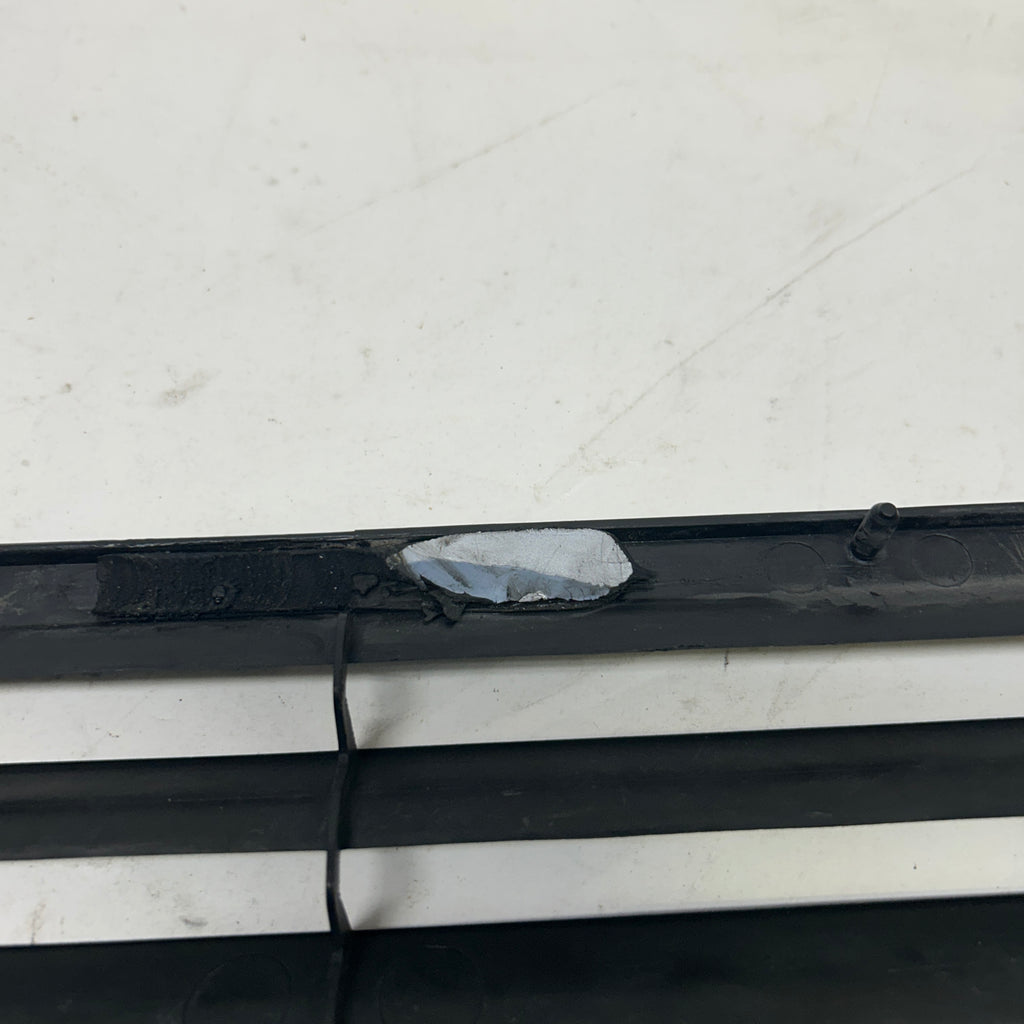PORSCHE GRILL WALL FOR SPOILER  9935125870001C