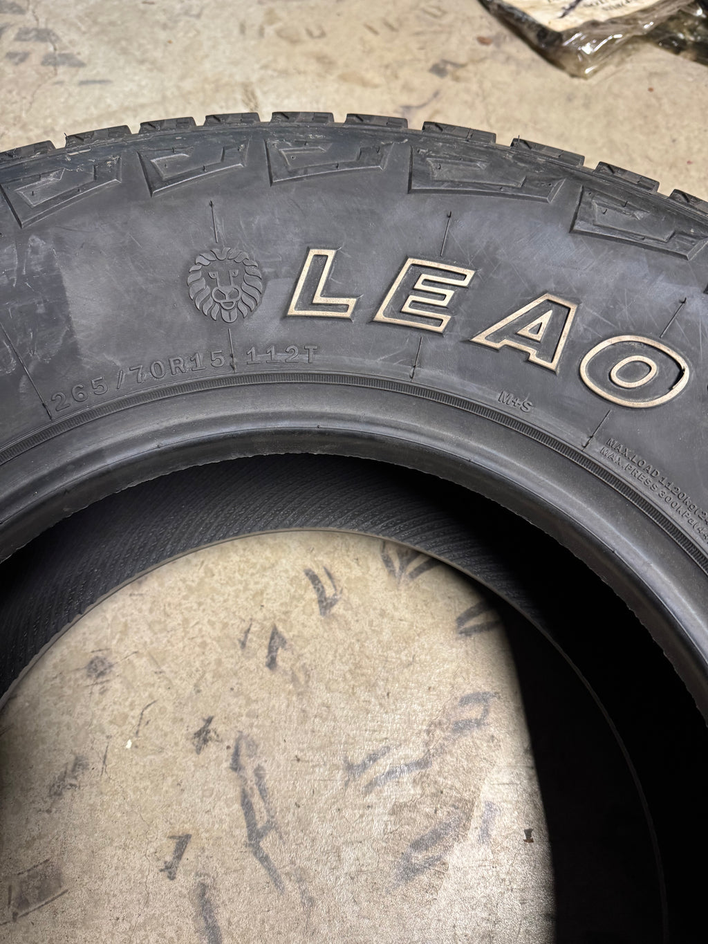 LEAO LION SPORT A/T OWL P 265 70 15 112T ALL TERRAIN TIRE 221009242