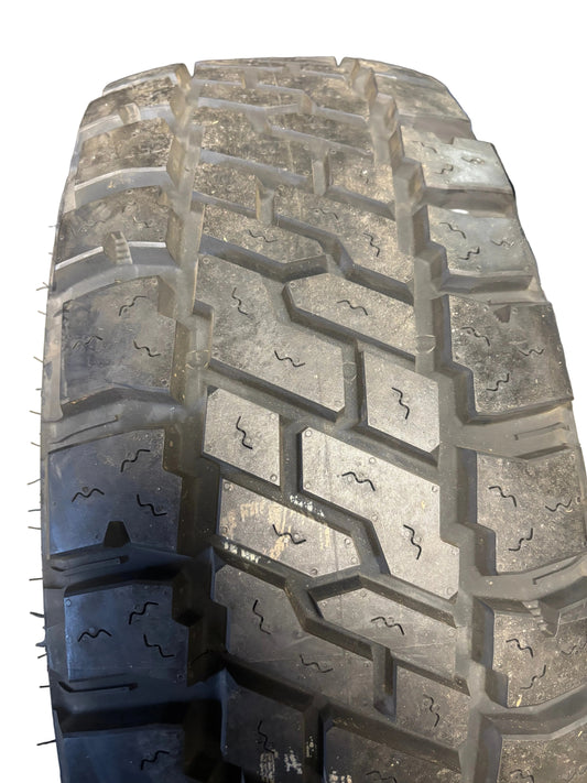 DICK CEPEK TRAIL COUNTRY EXP OWL LT 295 70 17 121Q LRE 10 PLY ALL TERRAIN TIRE 336065003