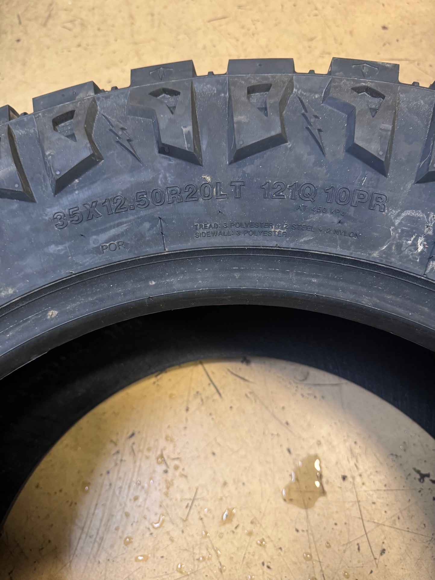 ROYAL BLACK TERRA FORCE MT BSW LT 35X12.50R20 121Q 10PLY MUD TERRAIN TIRE 20000415