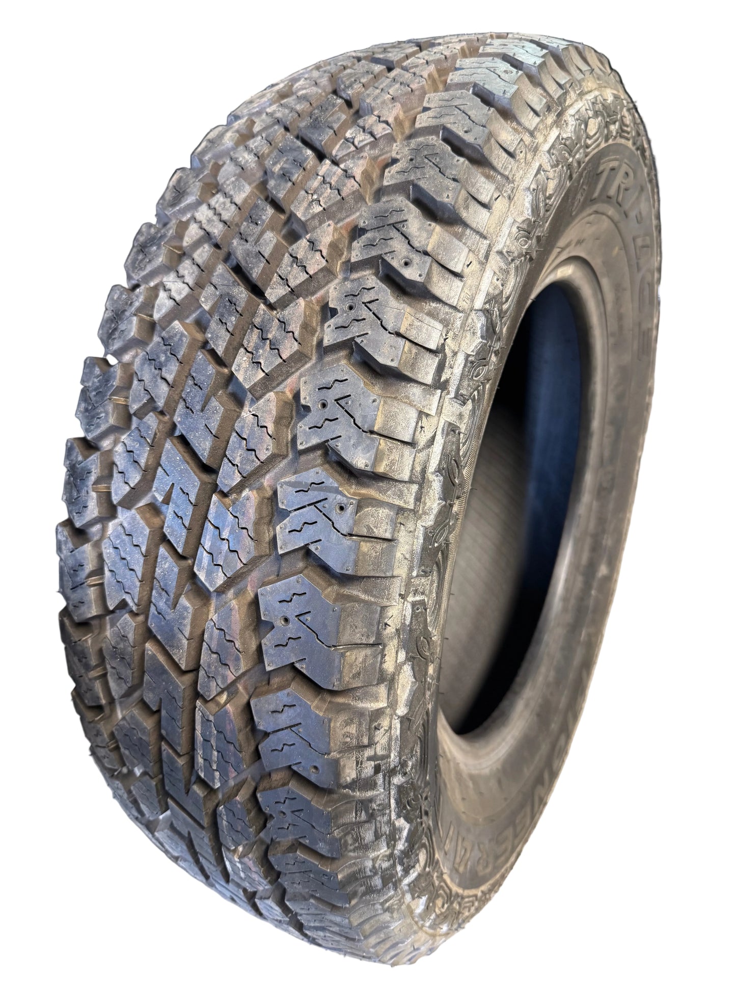 NOS TRI-ACE PIONEER A/T 3 BSW P 265 60 17 121/118R 10PLY ALL TERRAIN TIRE 1100026029