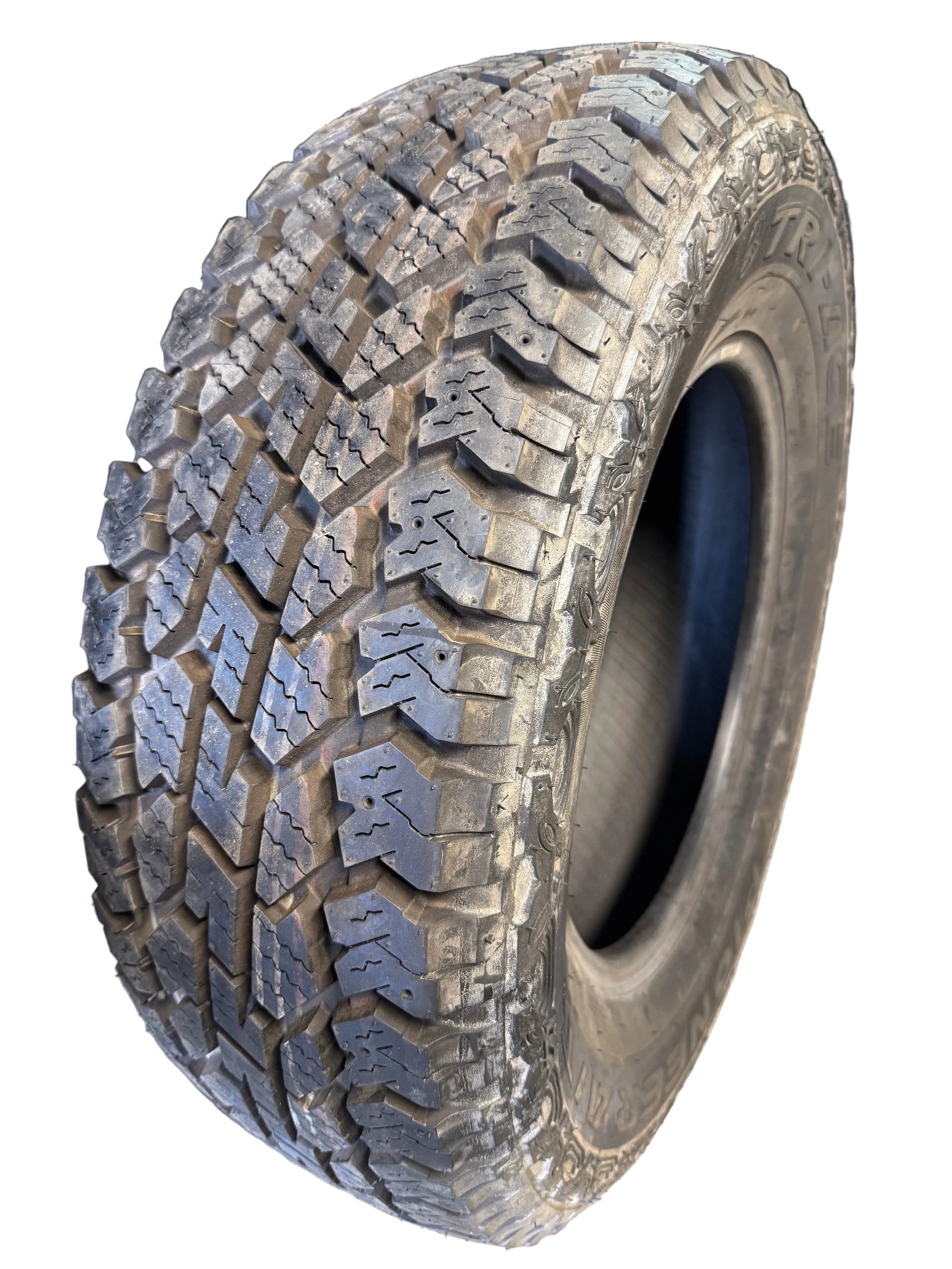 NOS TRI-ACE PIONEER A/T 3 BSW P 265 60 17 121/118R 10PLY ALL TERRAIN TIRE 1100026029
