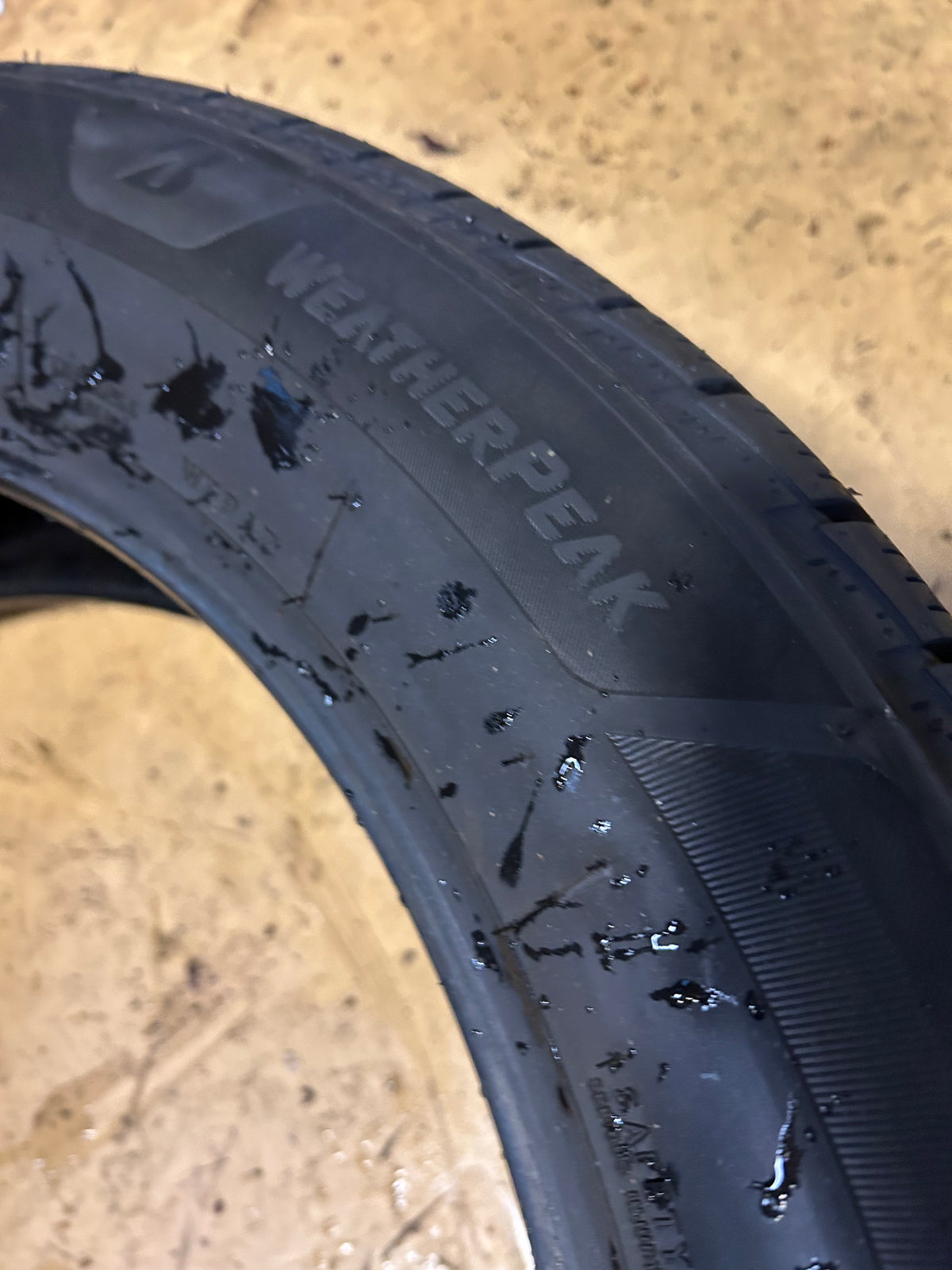 BRIDGESTONE WEATHERPEAK BSW P 275 60 20 115T ALL WEATHER TIRE 009651