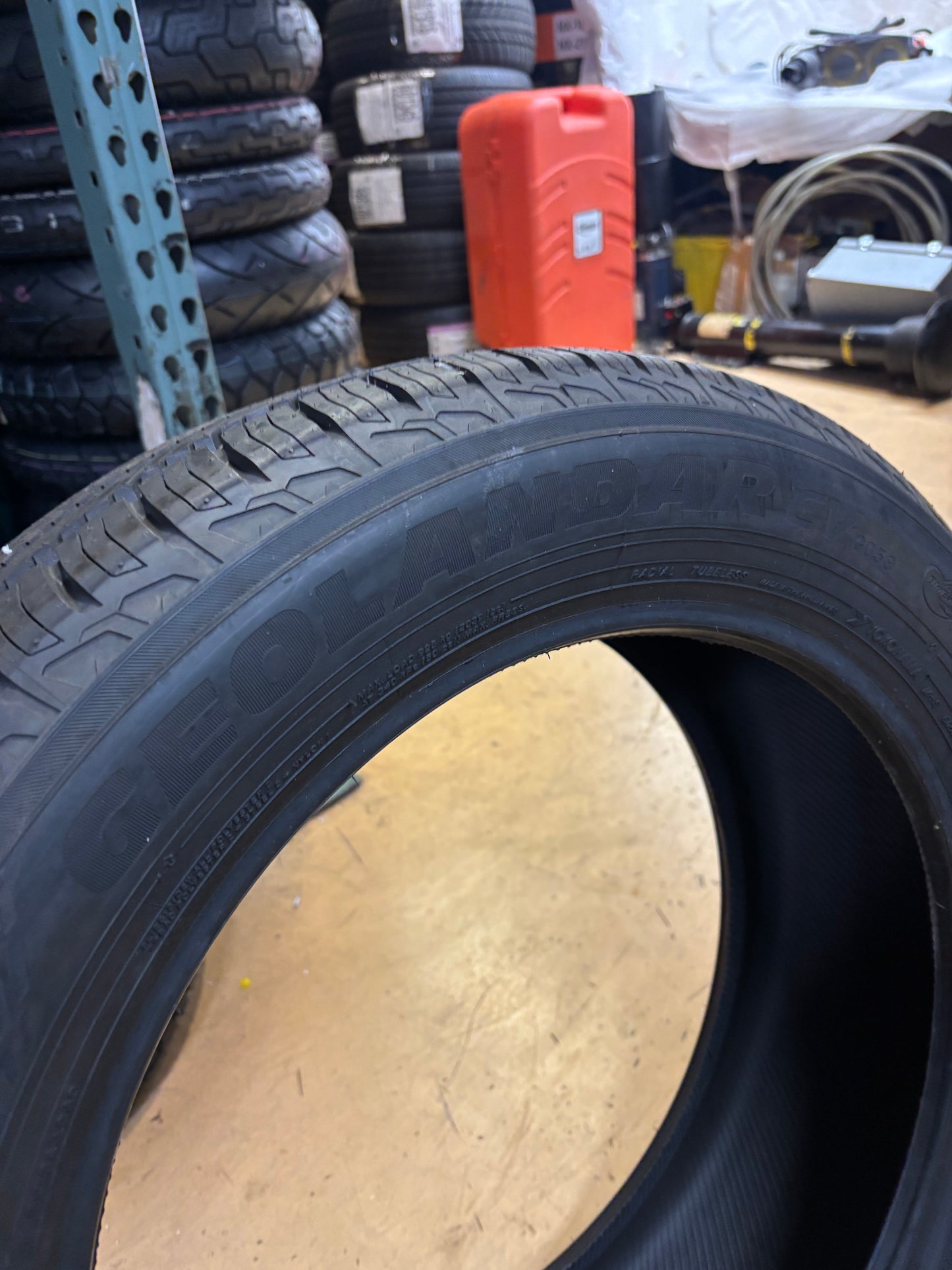 YOKOHAMA GEOLANDAR CV G058 P 235 55 19 105V XL ALL SEASON TIRE 110105836