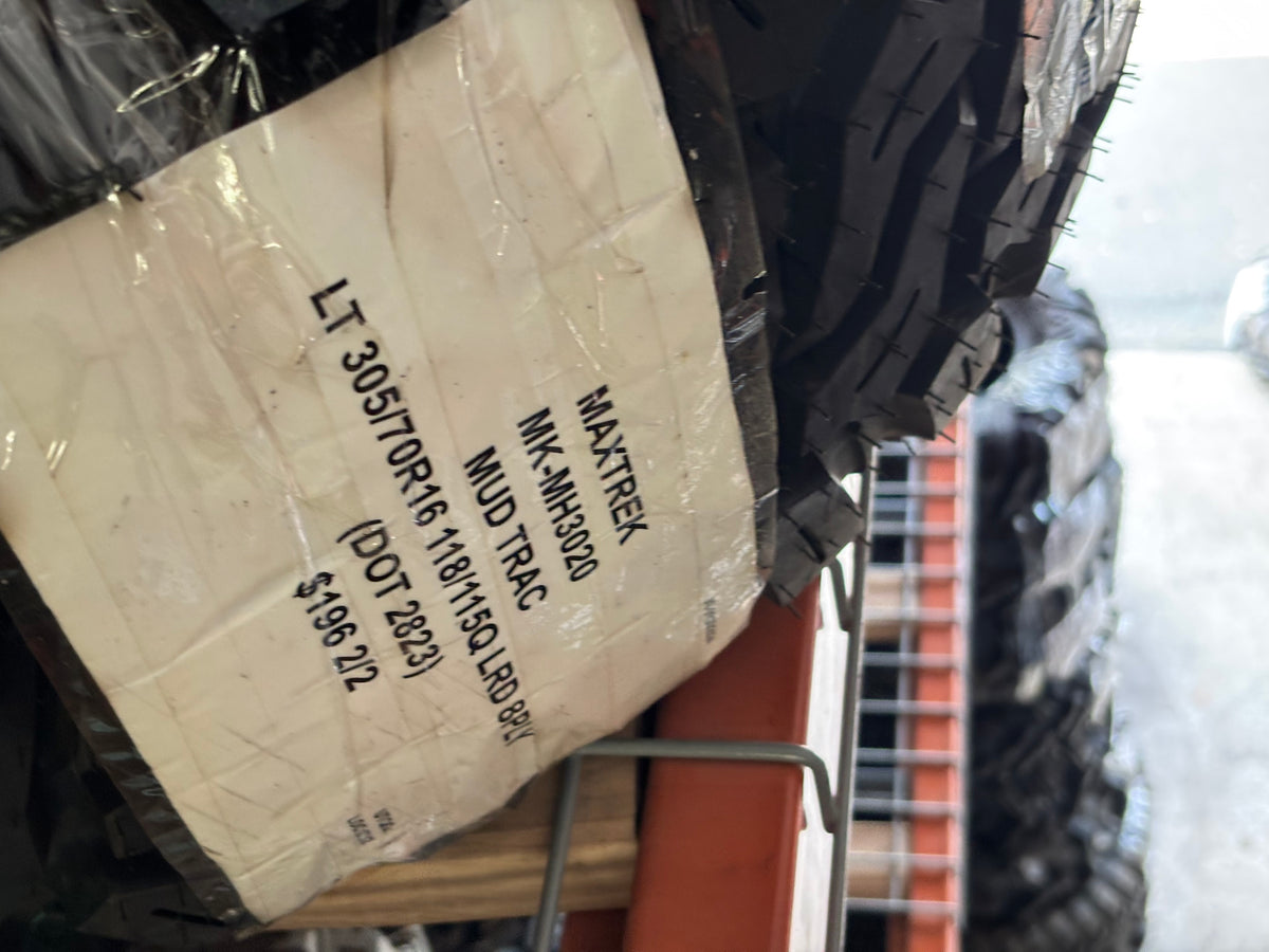 MAXTREK MUD TRAC LT 305 70 16 118/115Q LRD 8 PLY BSW MUD TERRAIN TIRE MH3020