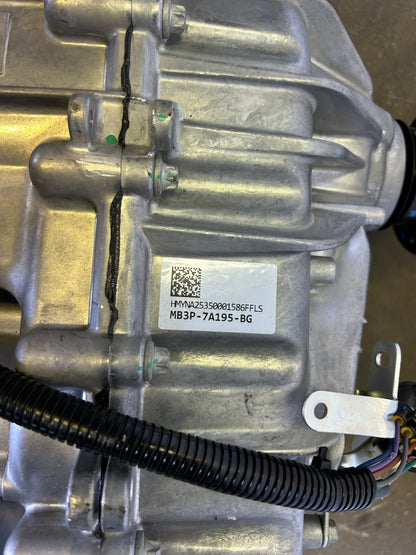 GENUINE TRANSFER CASE ASSY 21-23 FORD BRANCO MB3P-7A195-BG