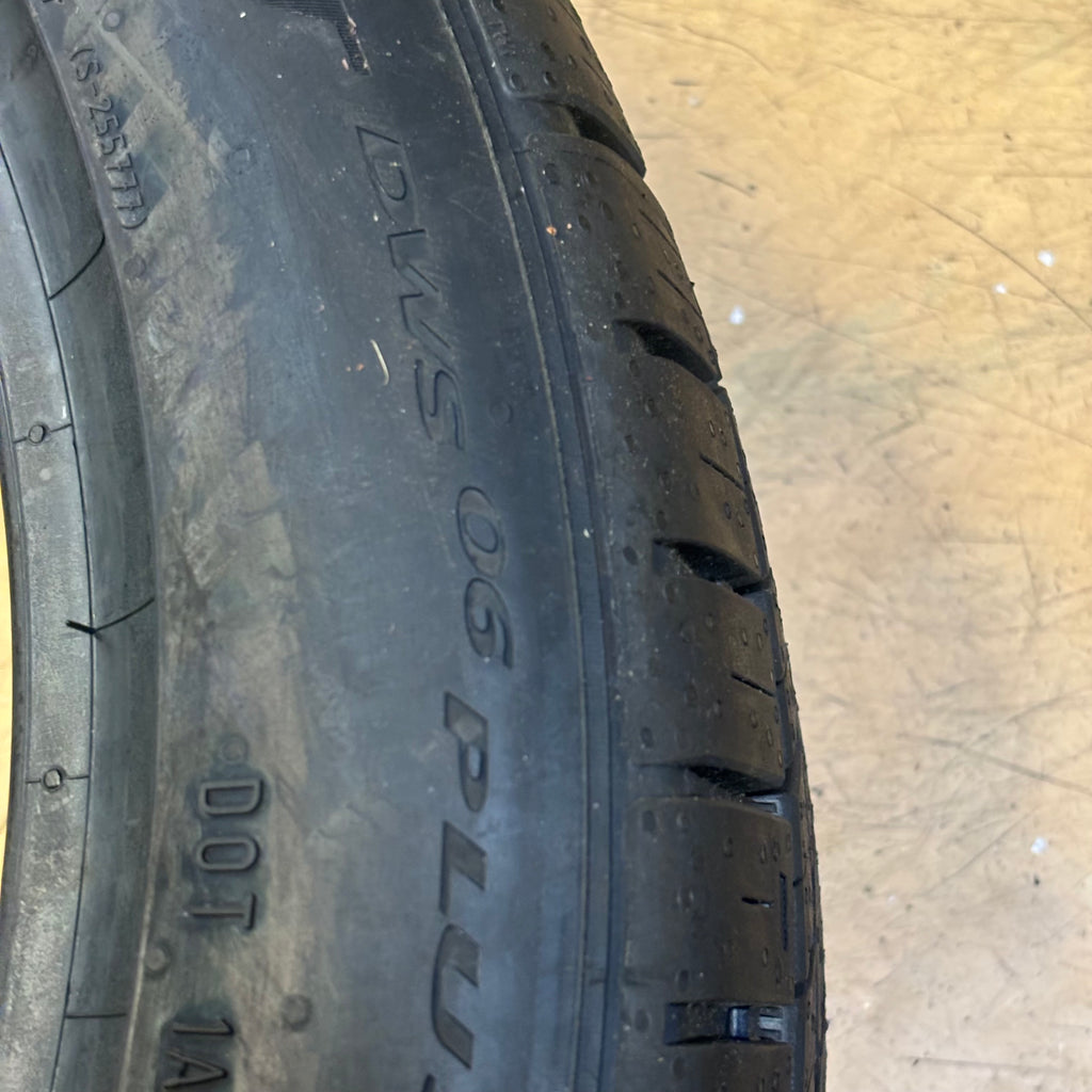 CONTINENTAL EXTREMECONTACT DWS06 PLUS P 225 45 18 91Y XL A/S TIRE 15572760000 BSW ALL SEASON