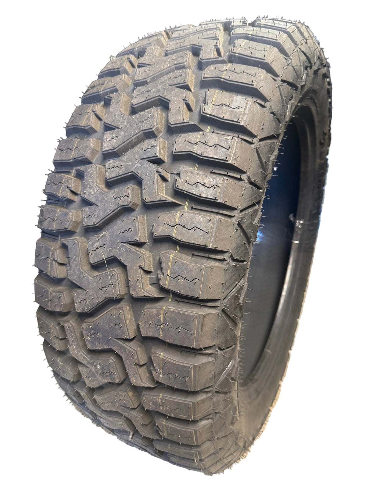 HAIDA HD878 R/T BSW LT 35 12.5 22 117Q 10PLY RUGGED TERRAIN TIRE 30017172