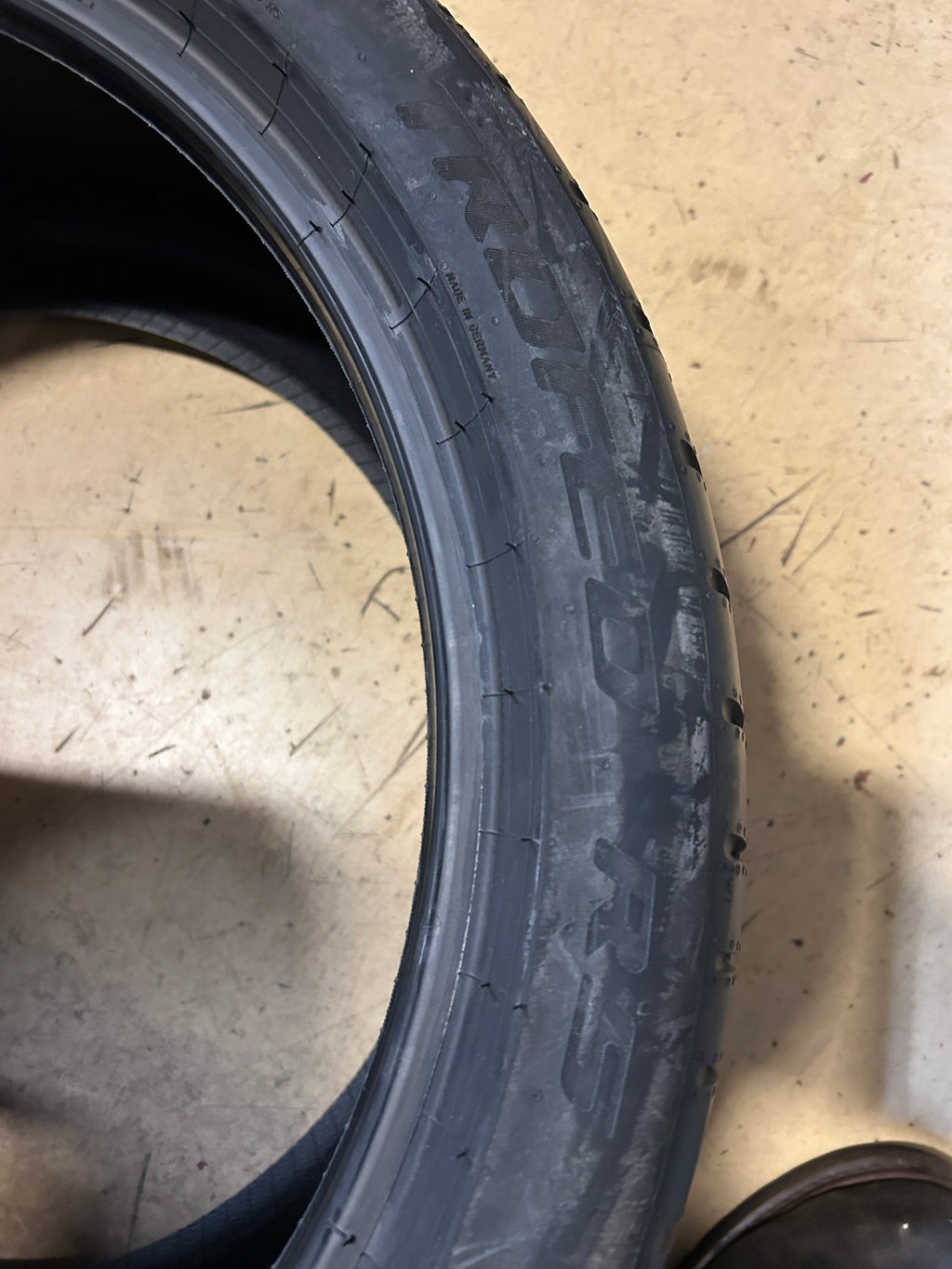 PIRELLI PZERO TROFEO RS BSW P 305 30 19 98Y PERFORMANCE TIRE 4080100