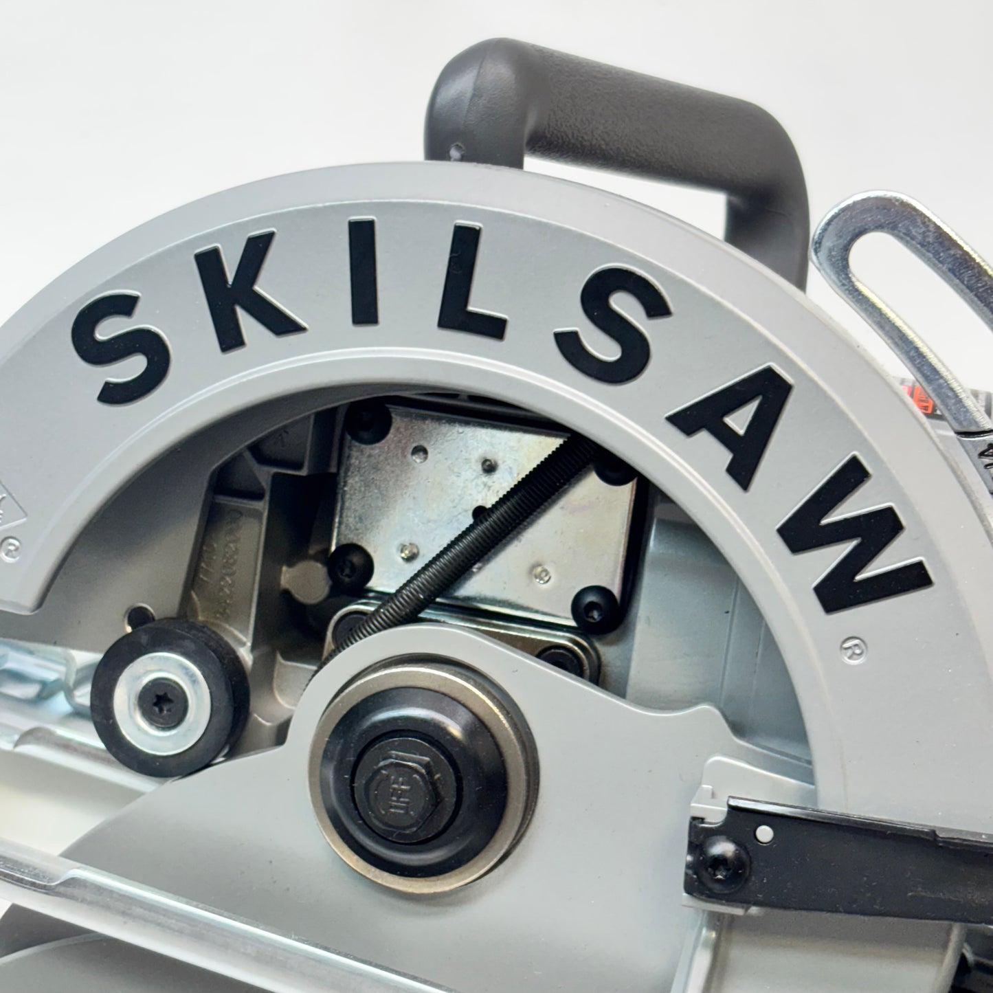 SKILSAW SPT77W-01 15-AMP 7-1/4-INCH ALUMINUM WORM DRIVE CIRCULAR SAW