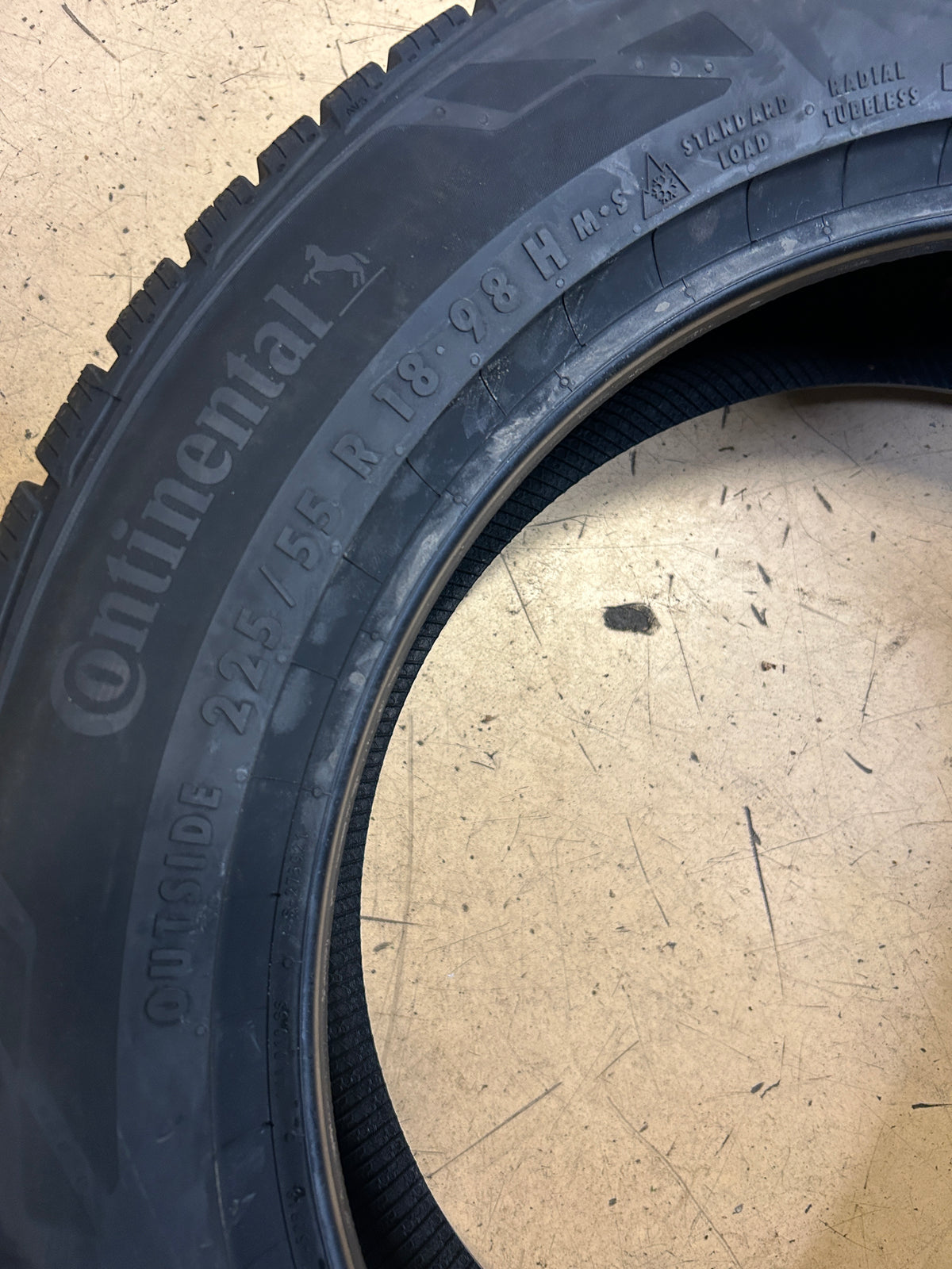 2 CONTINENTAL SECURECONTACT AW P 225 55 18 98H ALL WEATHER TIRE 15582060000