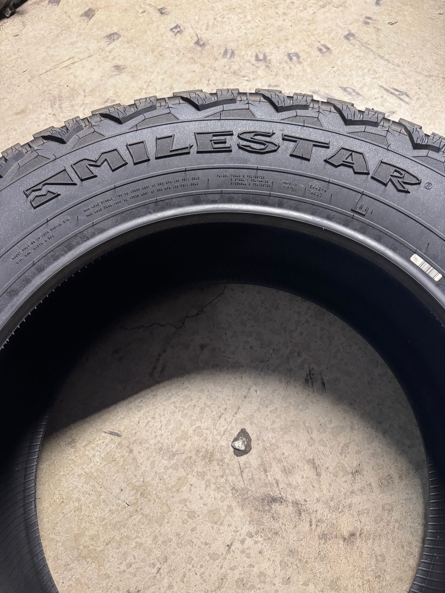 MILESTAR PATAGONIA A/T PRO BSW LT 285 65 20 127/124S 10PLY ALL TERRAIN TIRE 22689401