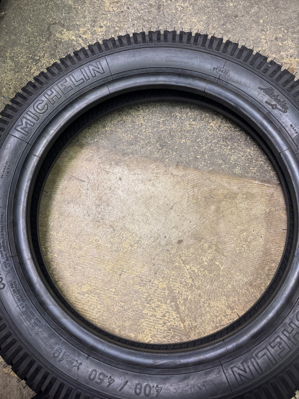 MICHELIN COMFORT BIBENDUM BSW 4 4.5 19 VINTAGE TIRE 72898
