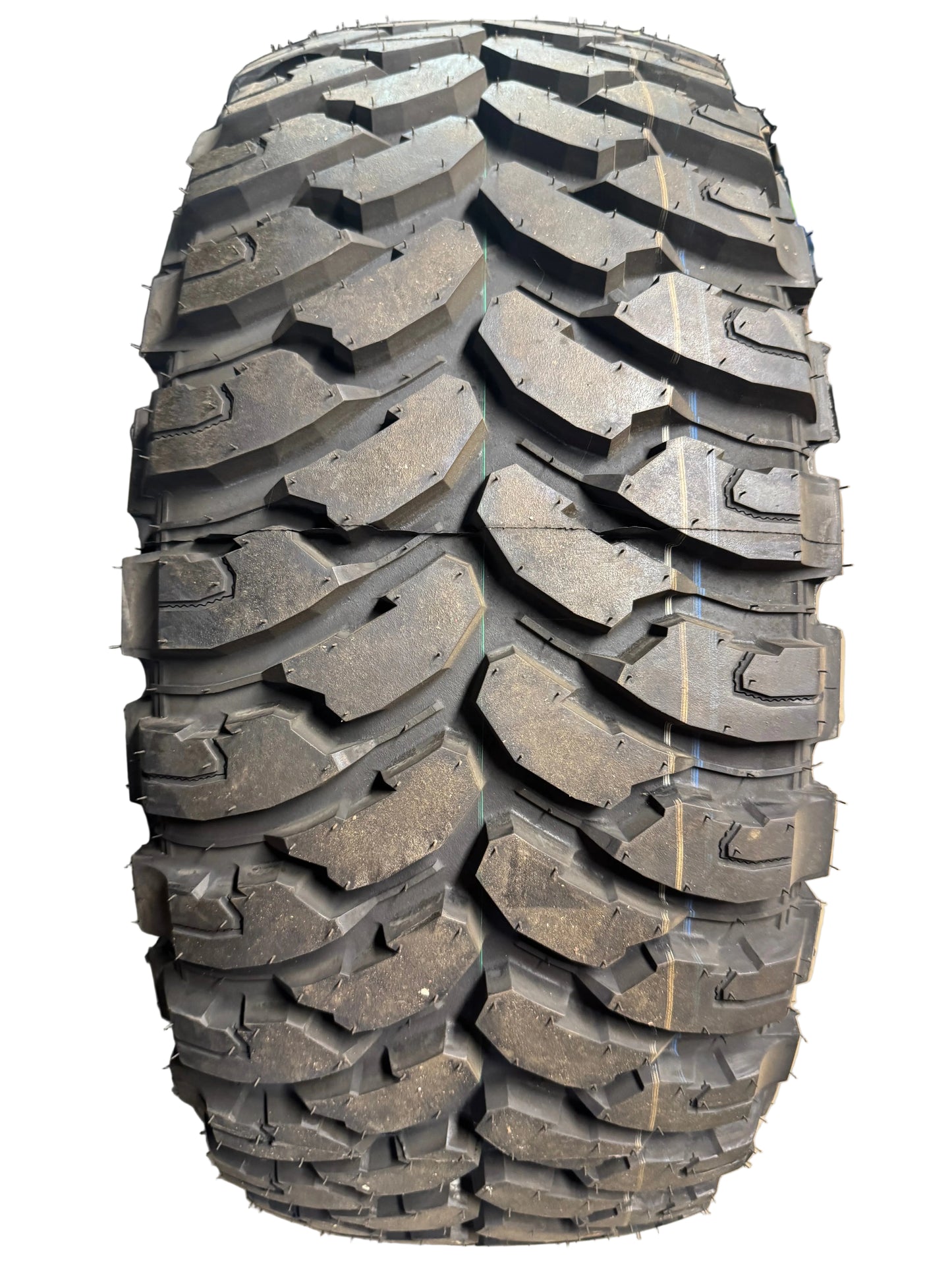 NOS COMFORSER CF3000 BSW LT 33 12.5 17 114Q 8PLY MUD TERRAIN TIRE CF222