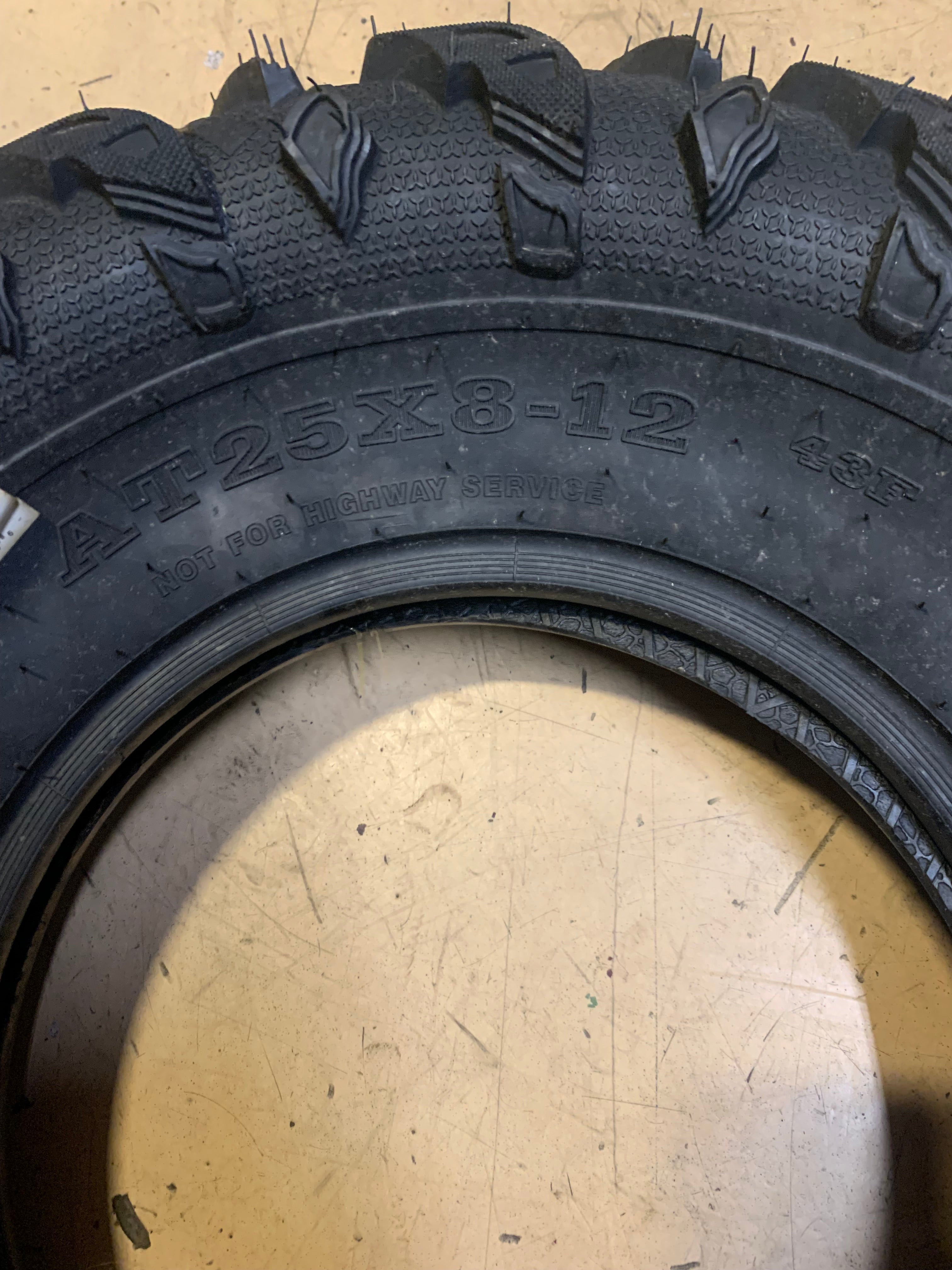 MASSFX GRINDER BSW 25 8 12 43F 6PLY ATV/UTV TIRE ‎MG25812