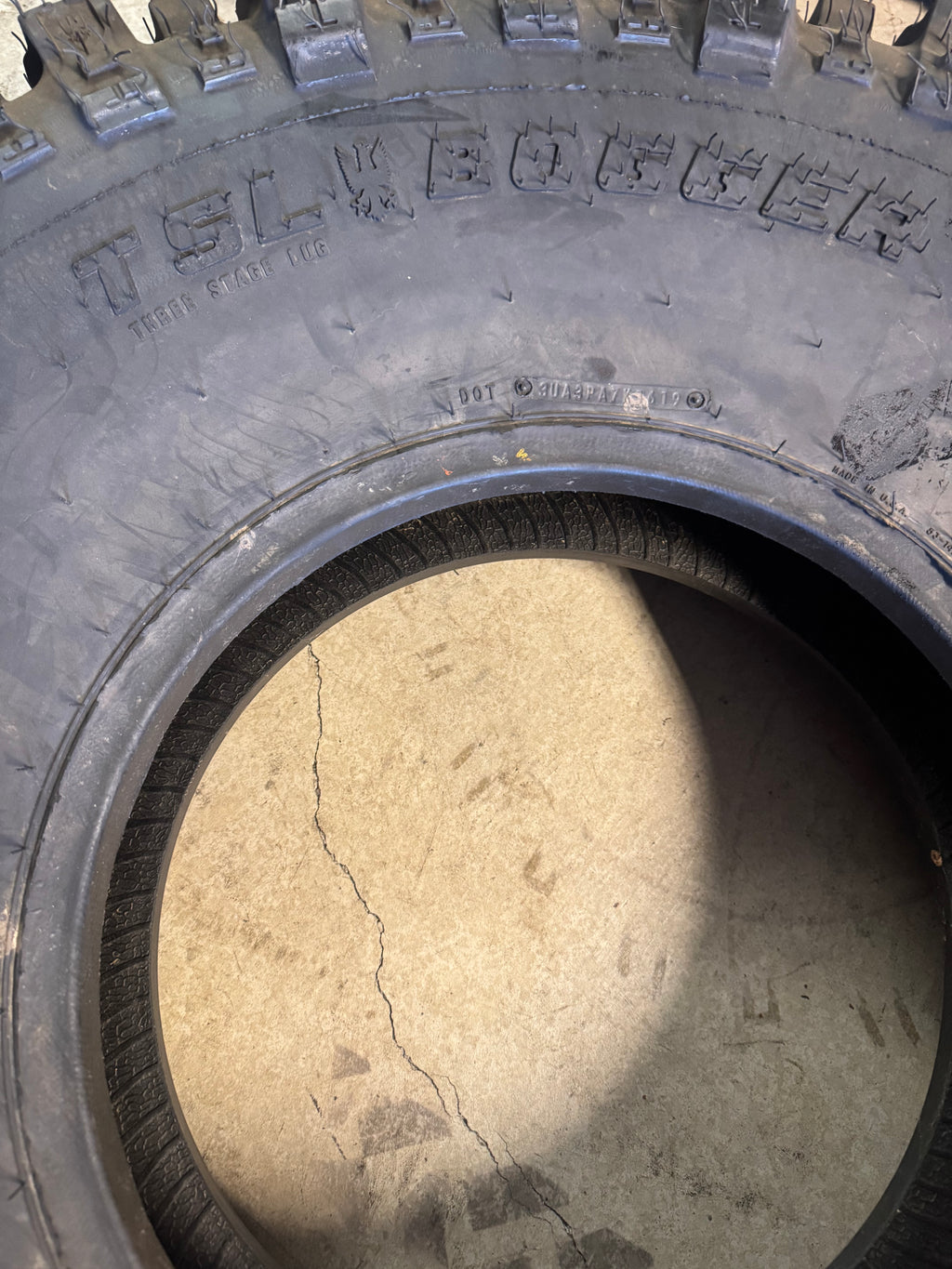 NOS INTERCO SUPER SWAMPER TSL BOGGER BSW LT 38.5 13.5 16 6PLY MUD TERRAIN TIRE B153
