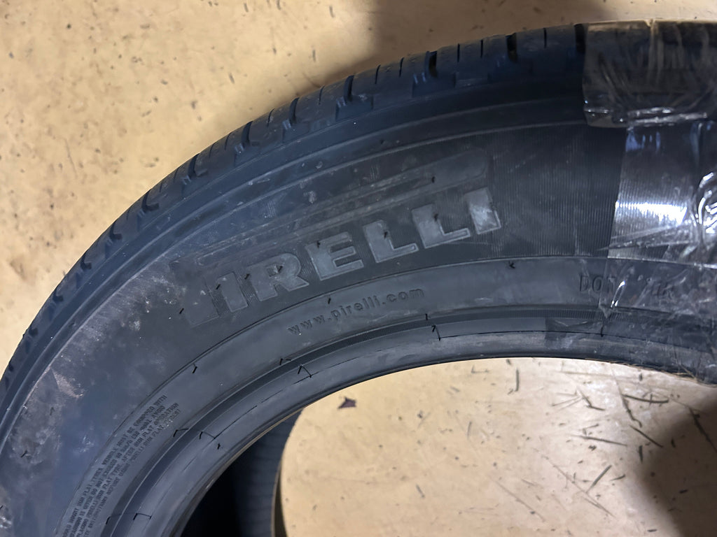 PIRELLI SCORPION VERDE ALL SEASON RFT BSW P 255 55 18 109H  ALL SEASON TIRE 2297900