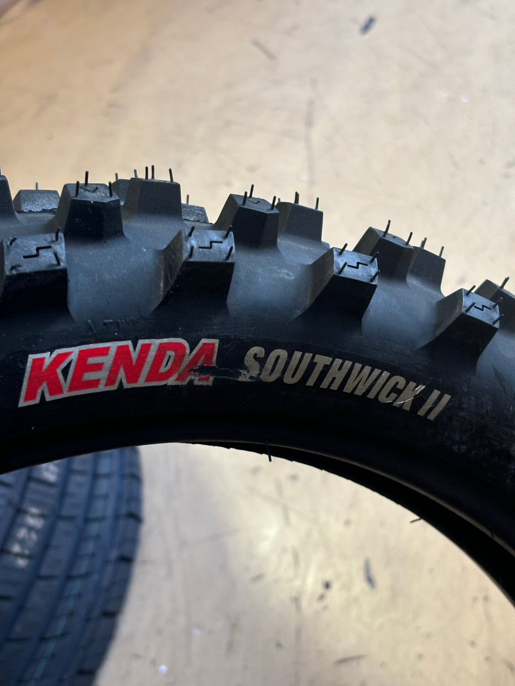 KENDA K780 SOUTHWICK II 80 100 21 51M FRONT MOTORCYCLE TIRE 047802103B0