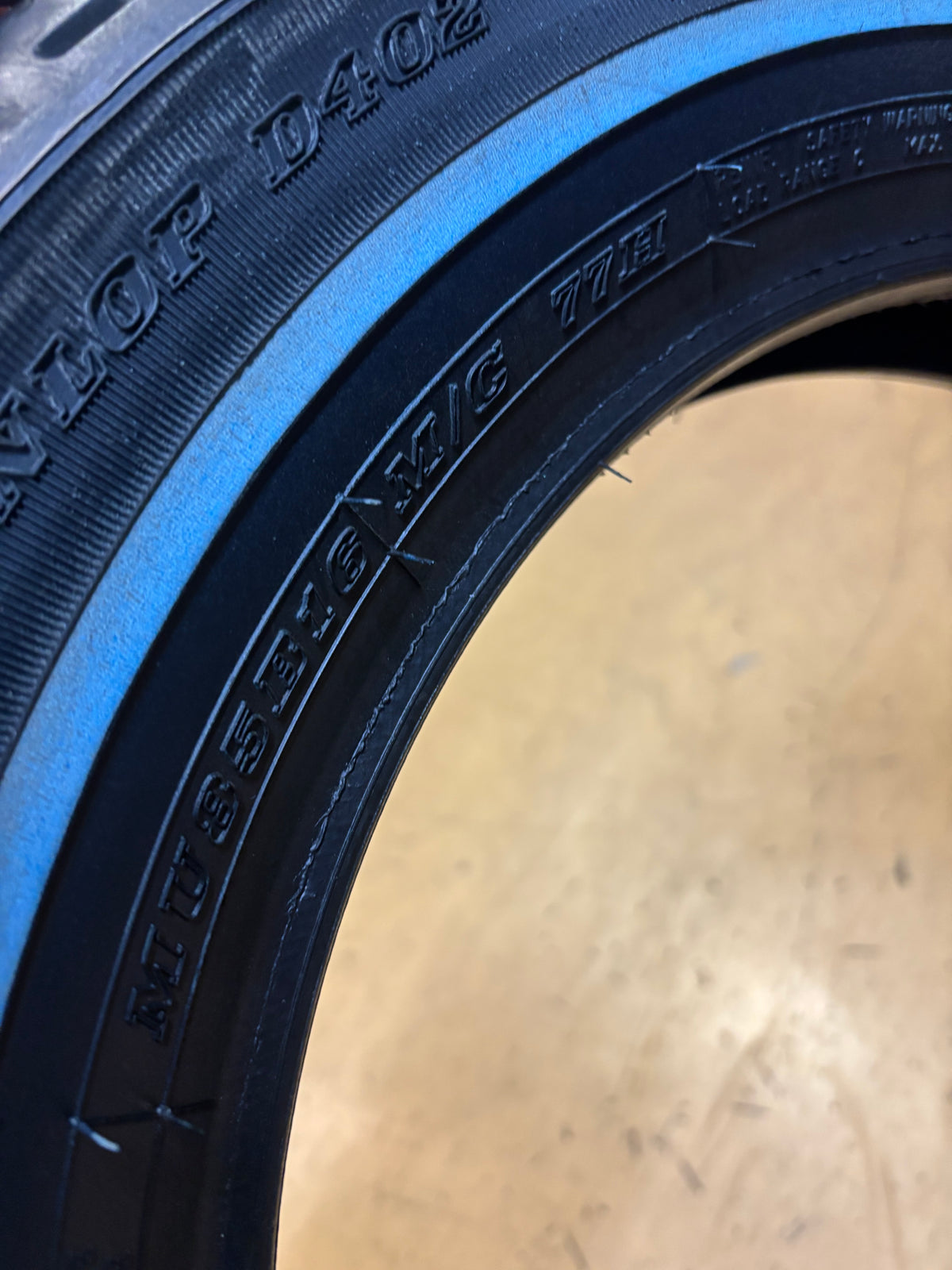 DUNLOP D402 HARLEY DAVIDSON NWW MU 85 16 77H REAR MOTORCYCLE TIRE 45006751