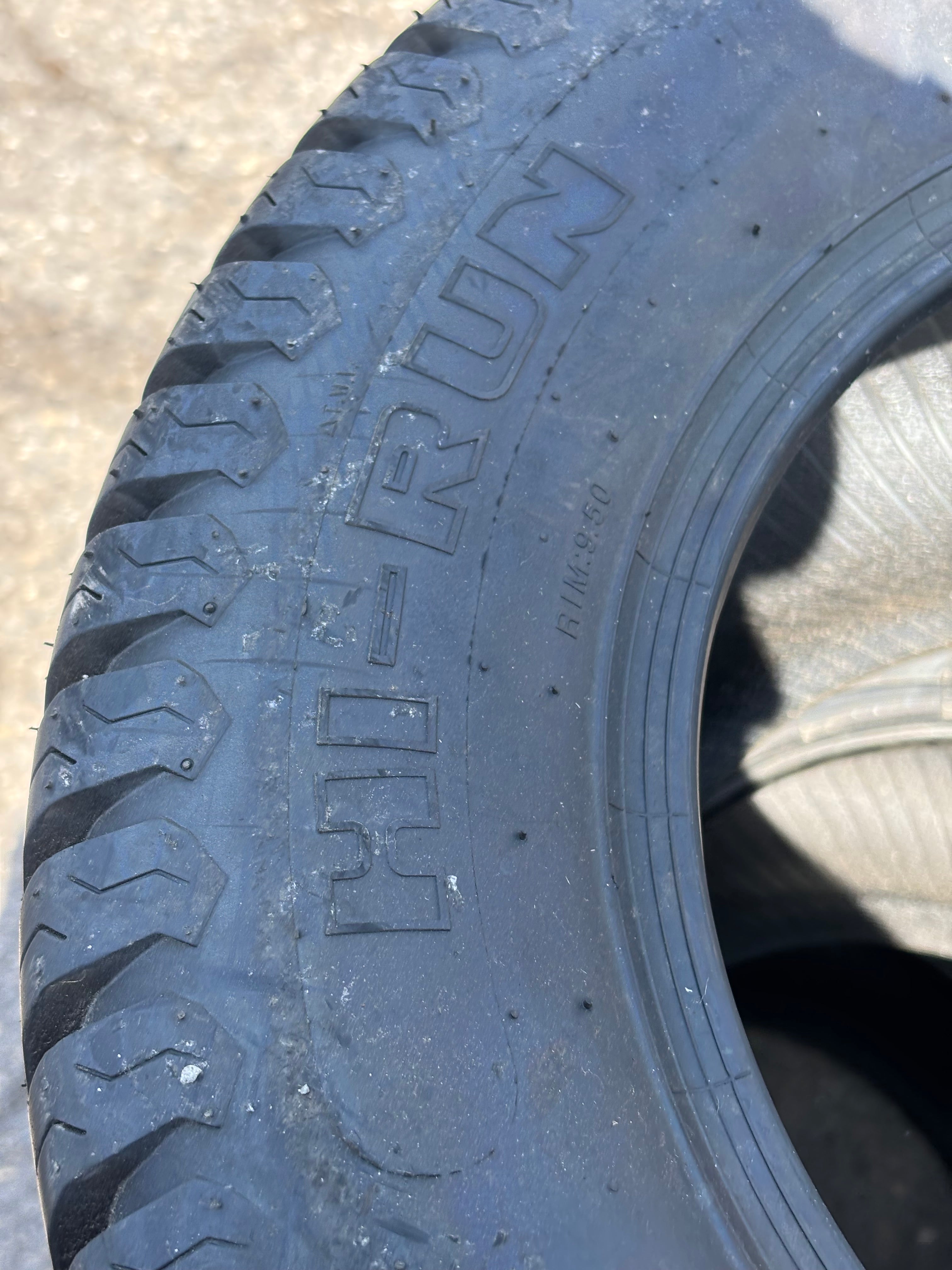 NOS HI RUN SU05 BSW 24 12 12 4 PLY TURF TIRE WD1112