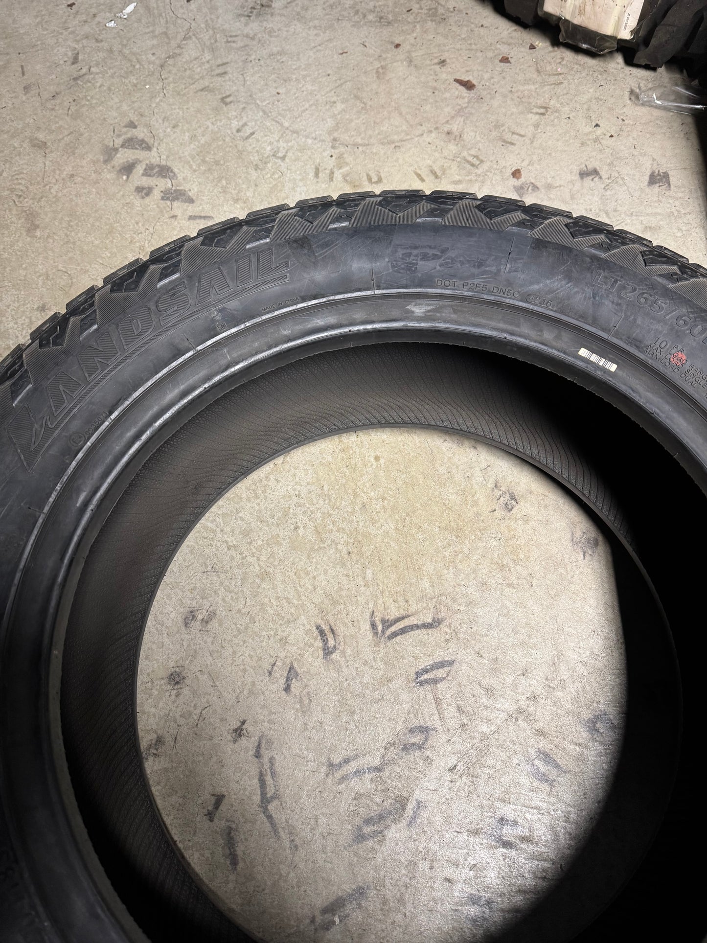 NOS LANDSAIL CLX-10 RANGEBLAZER A/T BSW LT 265 60 20 121/118S 10PLY ALL TERRAIN TIRE 11107