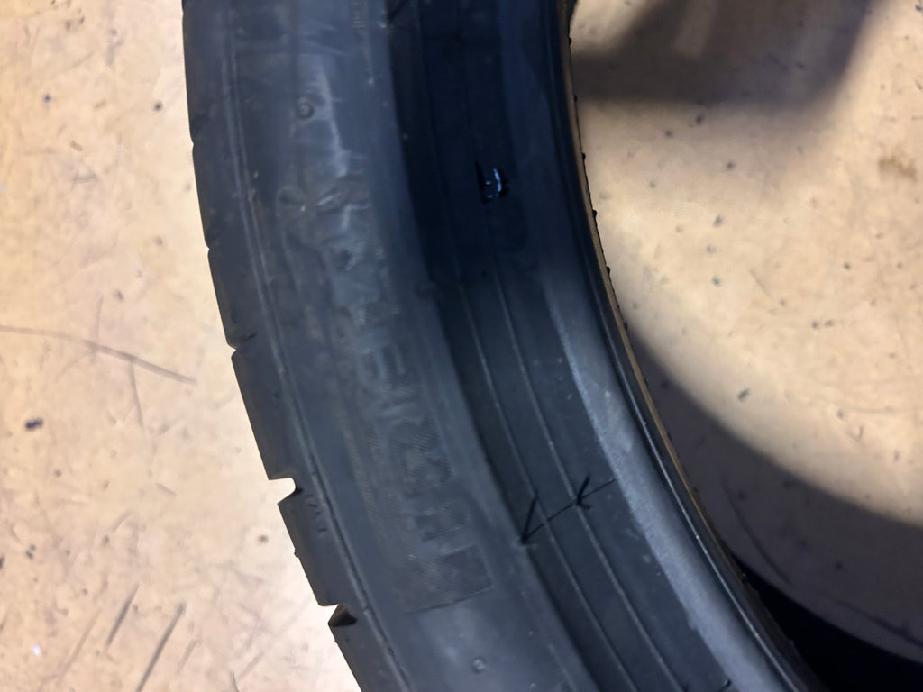 PIRELLI P ZERO BSW P 255 35 19 96Y XL PERFORMANCE TIRE 2049000