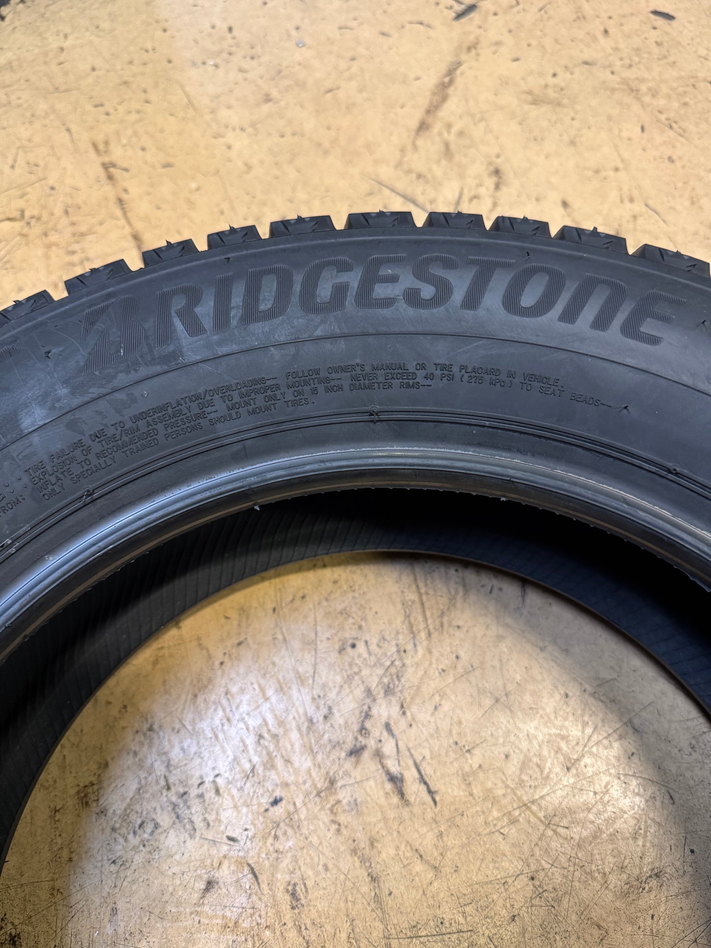 2 BRIDGESTONE BLIZZAK WS90 BSW P 185 65 15 88T WINTER TIRE 001166